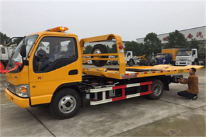 宁陕哪里有拖车服务